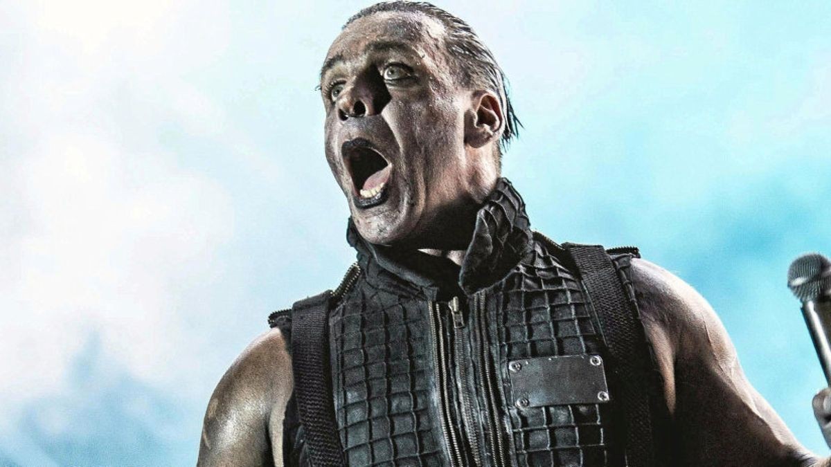 Rammstein-Frontmann Till Lindemann bei einem Konzert im italienischen Monza im Juni 2016.