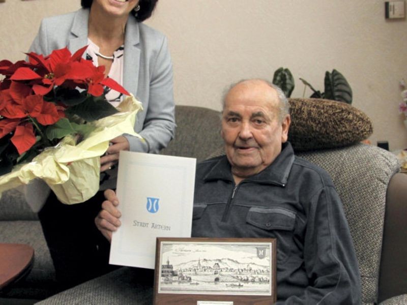 Auszeichnung für Hans Schuster