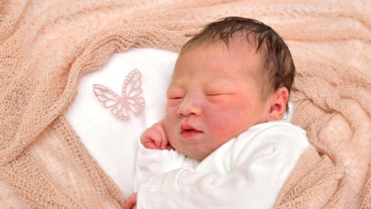 Theresa Prinke wurde am 27. Juli um 2.31 Uhr geboren. Sie wog 3700 g und war 51 cm groß. Ihre Eltern Nadine und Philipp Prinke aus Ilmenau OT Gehren sind sehr glücklich. Foto: First Moment Chemnitz