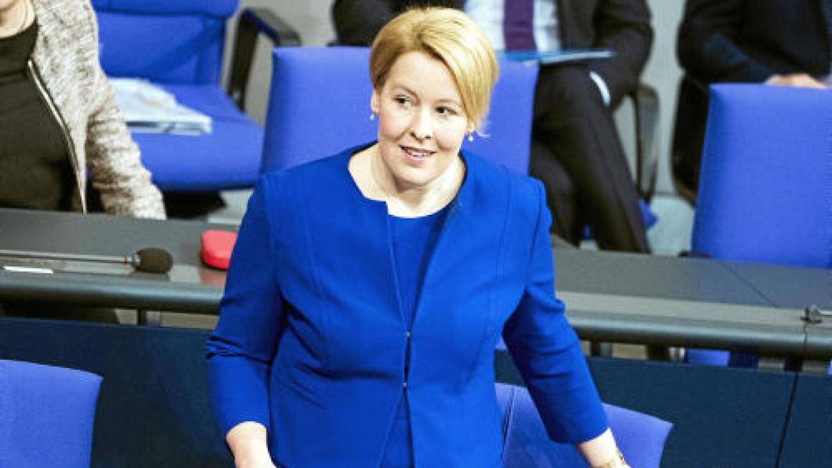 Franziska Giffey (SPD), Familienministerin: Die frühere Berliner Bezirksbürgermeisterin gilt wegen ihrer zupackenden Art als eine der letzten Hoffnungen der SPD. Im Ringen mit der Union um das Gute-Kita-Gesetz gelang ihr der Durchbruch in letzter Minute. Note: 2 Foto: Bernd von Jutrczenka/dpa