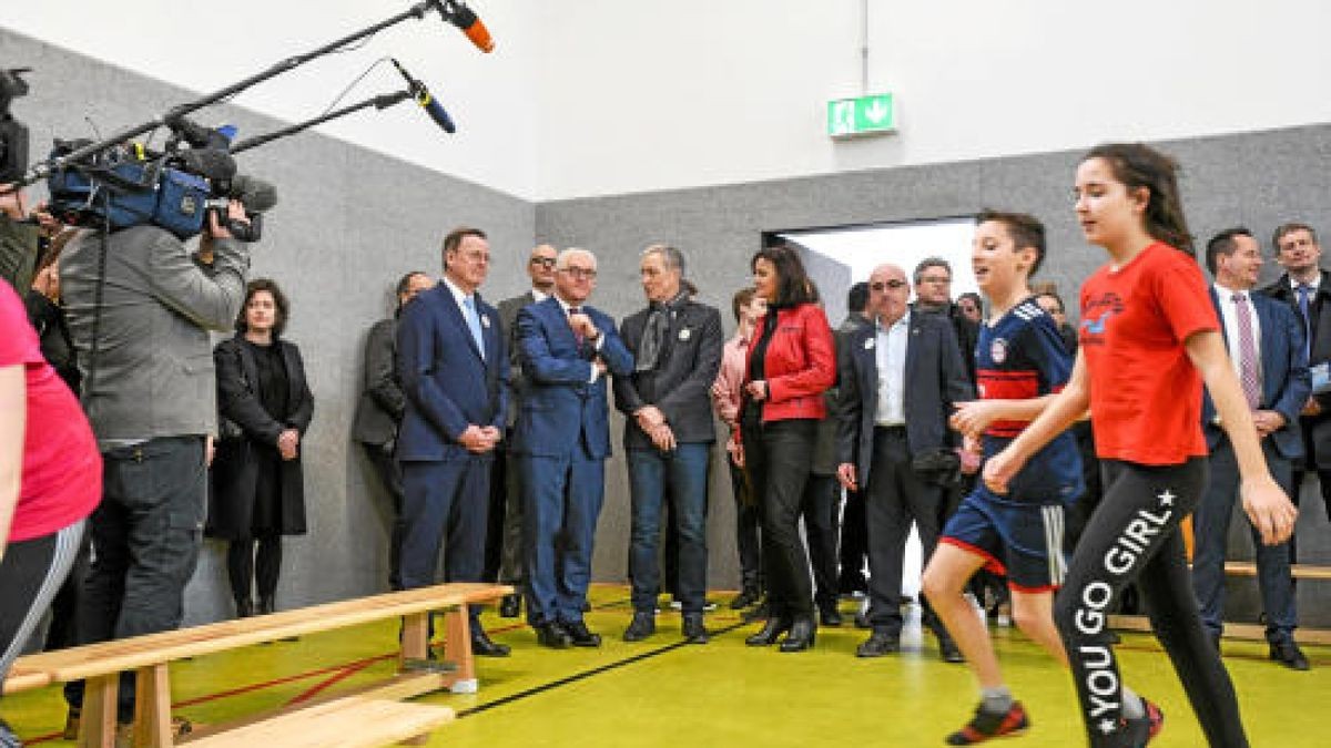 Auch die Gemeinschaftsschule in Greußen besuchte der Bundespräsident. Foto: Dirk Bernkopf