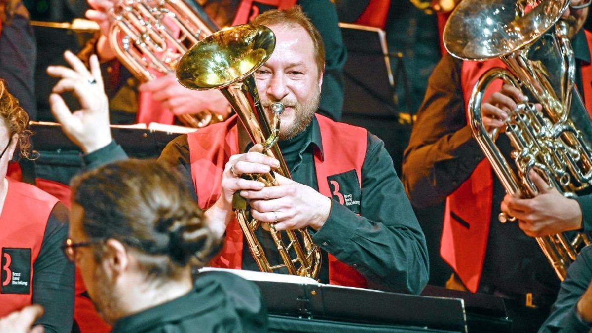 Die Brass Band Blechklang aus Weimar in der Stadthalle.