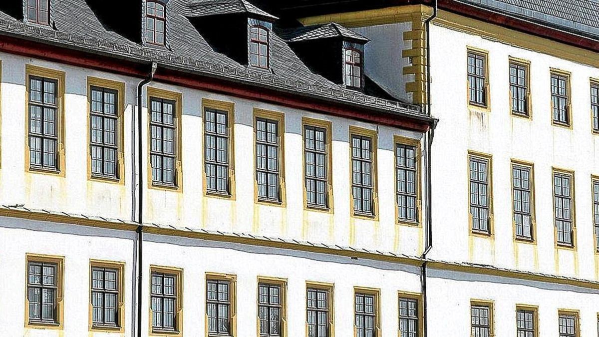 Blick auf den Ostturm von Schloss Friedenstein in Gotha. Die Anlage wurde zwischen 1643 und 1654 im Auftrag von Ernst dem Frommen errichtet.