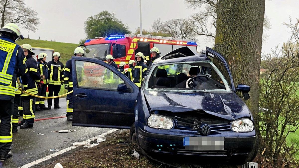 Ein schwerer Verkehrsunfall ereignete sich am Samstagabend bei Melkers (Landkreis Schmalkalden-Meiningen). 