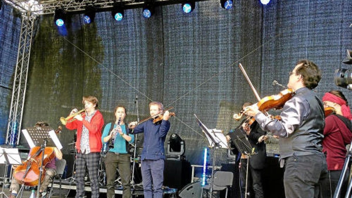 Fest der Vielen in Erfurt. Klez we can - der Yiddish Summer aus Weimar spielte jüdische Musik.