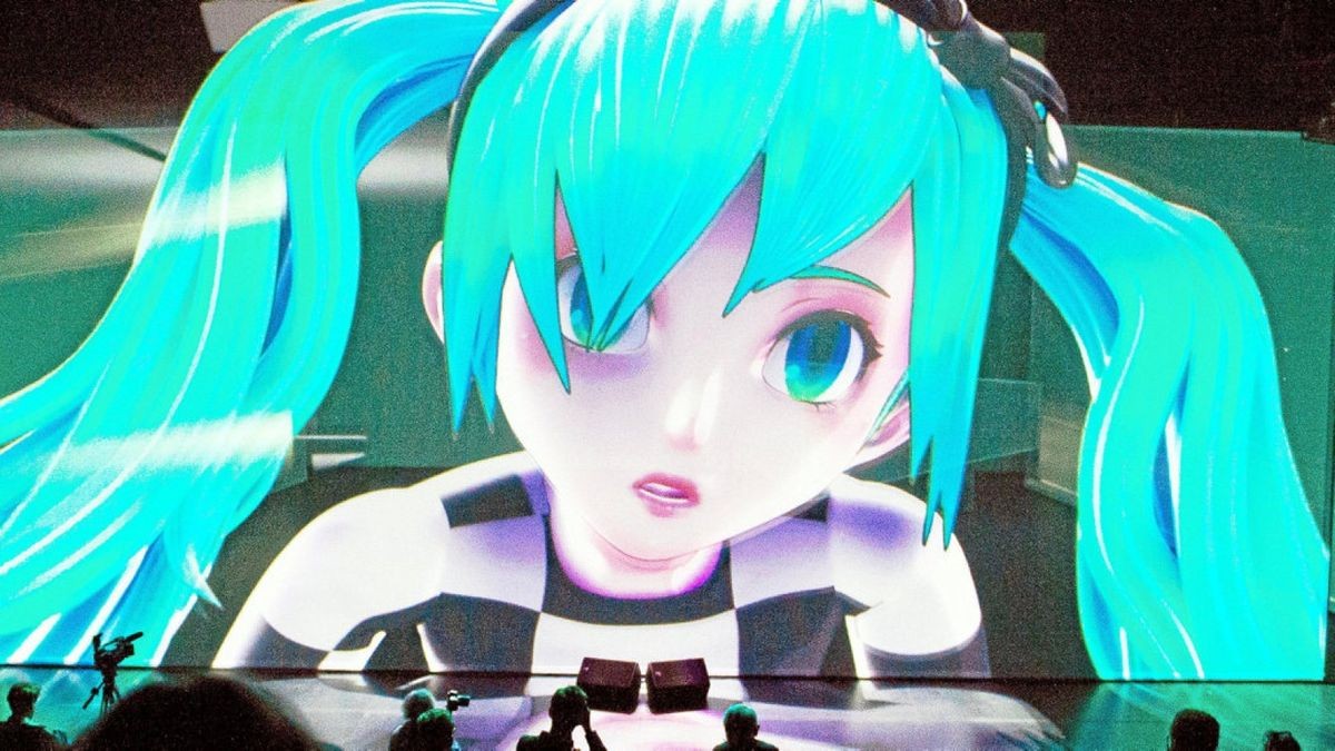 Hatsune Miku, das Teenie-Idol aus Japan, kommt in Weimar auch auf die digitale Agenda. Die angeblich 16-jährige Musikerin mit den Kenndaten 70-150 BPM (Beats per Minute) existiert nicht real, sondern nur virtuell.