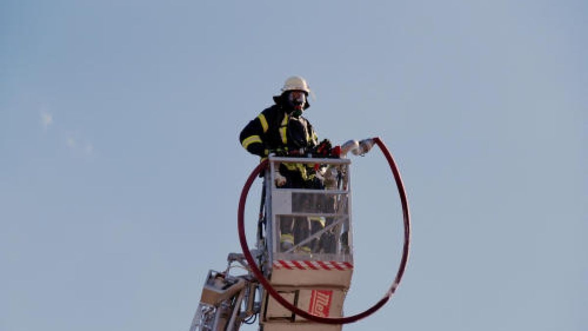 Scheunenbrand in einer ehemaligen Schmiede in Großfurra.