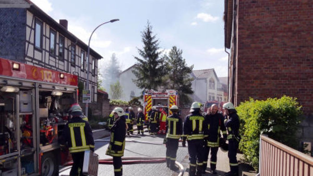 Scheunenbrand in einer ehemaligen Schmiede in Großfurra.