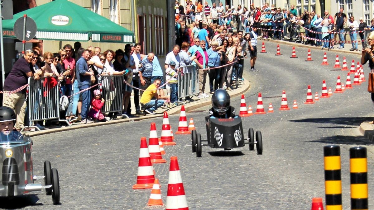 Die Mühlhäuser Straße wurde am Samstag zur Rennpiste.