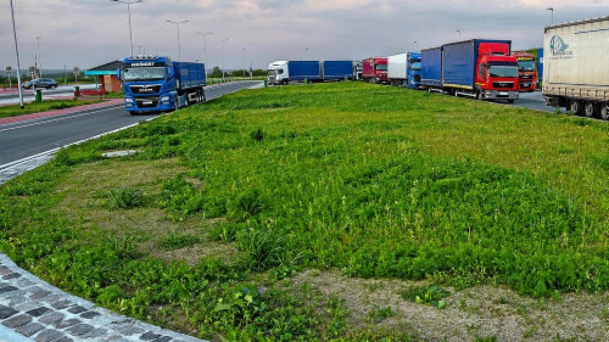 Rüdersdorf 22052019 Verkehr Autobahn 4 A4 PWC-Anlage Rastplatz Tümmelsberg an der A4 nahe Rüdersdorf neu eröffnet Große Grünfläche auf ParkplatzFoto: Tino Zippel