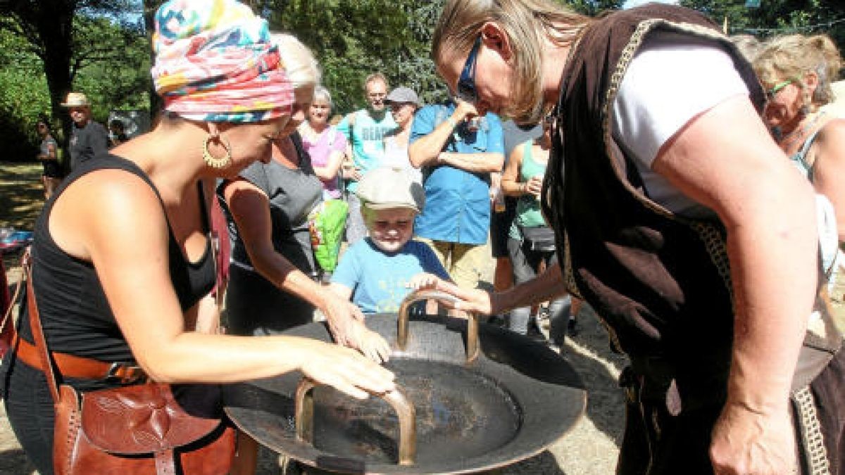 Rudolstadtfestival: Besondere Töne aus einem besonderen Musikinstrument; Foto: Mediengruppe Thüringen/Peter Scholz