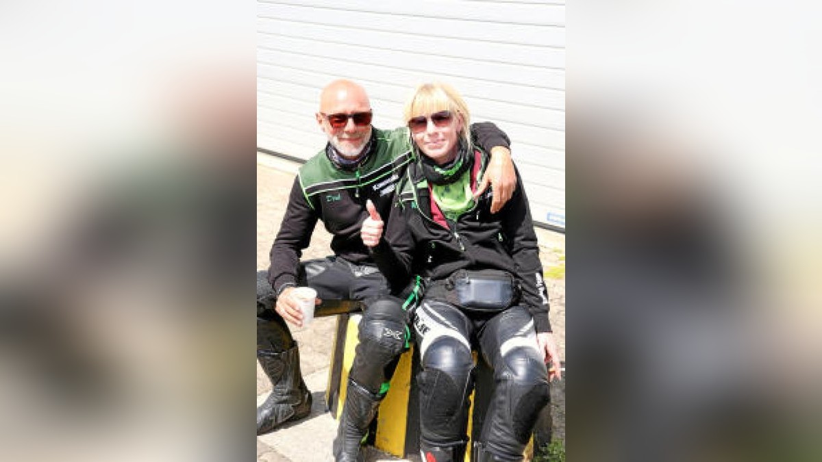 Der 7. Human Biker Day lockte am Sonntag 380 Motorradfans nach Bad Lauterberg, darunter auch etliche Teilnehmer aus dem Eichsfeld und dem Landkreis Nordhausen. Bei der gemeinsamer Fahrt durch den Harz mit Ziel in Scharzfeld wurden 22.000 Euro für das Kinderhospiz Mitteldeutschland gesammelt und gespendet. Foto: Sebastian Grimm