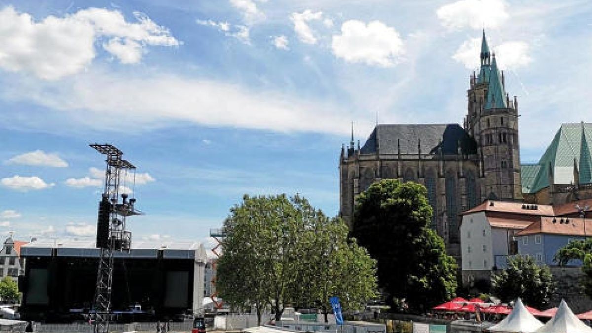 Unseren Künstlern geht es wunderbar, sagt eine Sprecherin des Konzertveranstalters Semmel Concert und gewährte uns einen Blick hinter die Bühne.