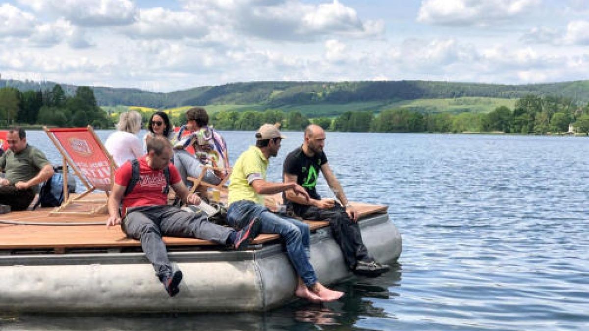 Die Männer feierten ihren Tag bei perfektem Wetter und in bester Laune. Hier: Stausee Hohenfelden, Hans am See