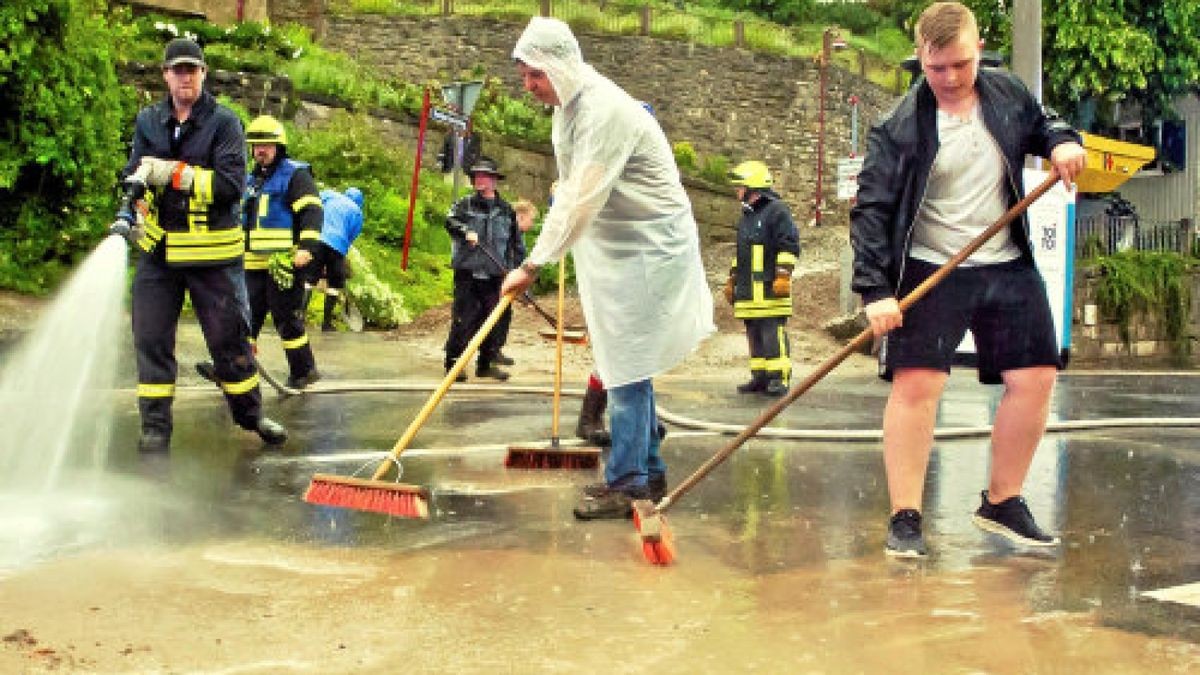 04/05/2019 - Wendehausen: Unwetter in Wendehausen. Mehrere Straße wurden in Wendehausen in der Gemeinde Südeichsfeld von Schlamm überspühlt. (TA-Foto: Daniel Volkmann) ***Local Caption***Foto: Daniel Volkmann