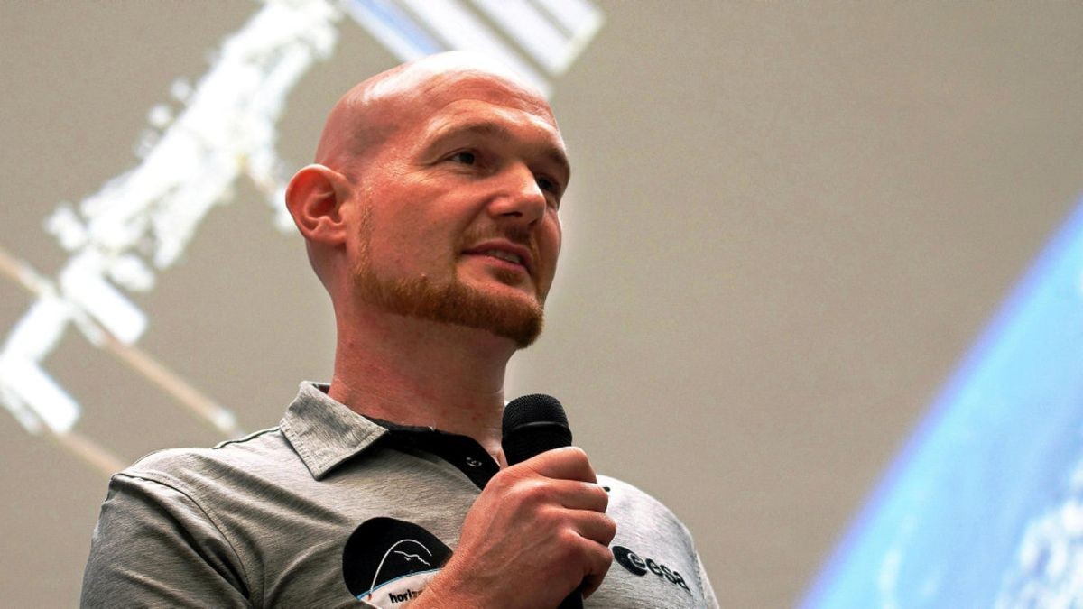 Alexander Gerst hat am Montag in Köln vor Schülerinnen und Schülern über seine Aufenthalte auf der Internationalen Raumstation (ISS). berichtet.