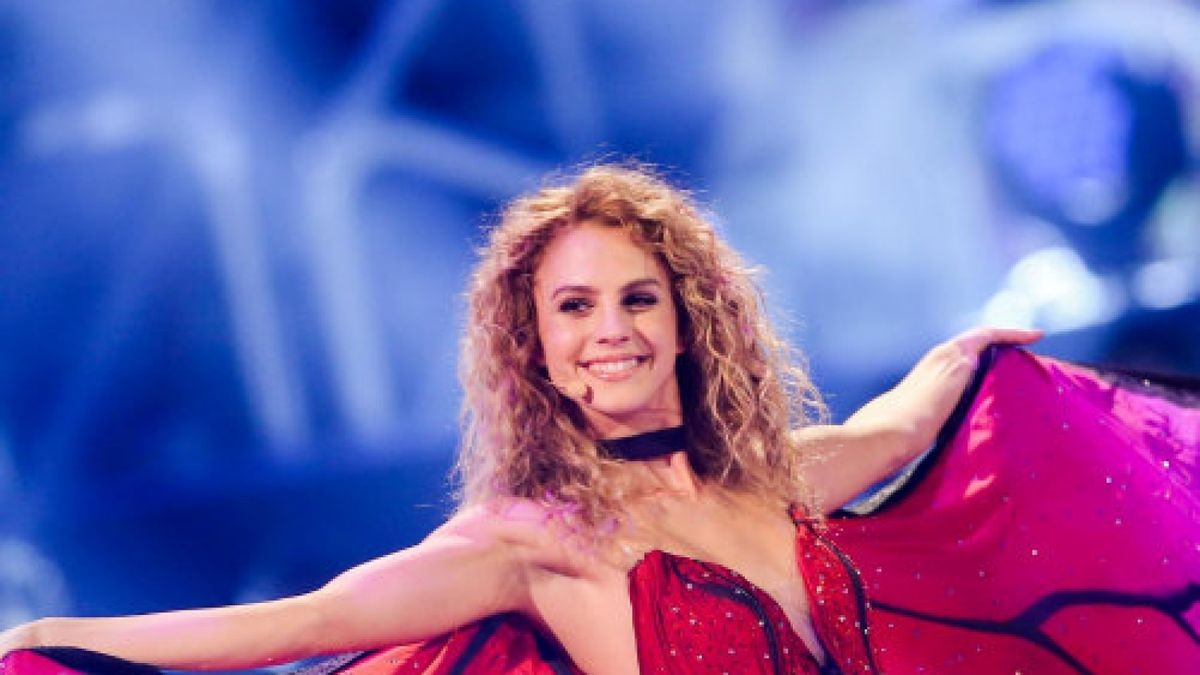 23.05.2019, Nordrhein-Westfalen, Düsseldorf: Simone, Kandidatin, steht im Finale der 14. Staffel der Castingshow 