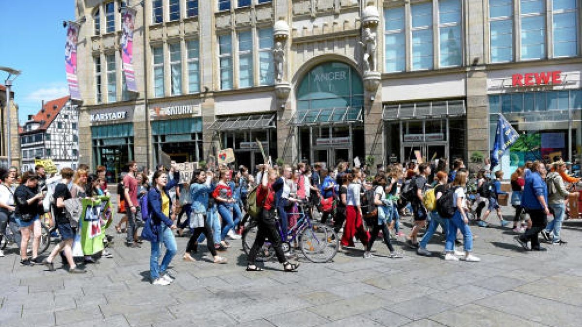 Eindrücke von der Fridays for future-Demonstration in Erfurt.