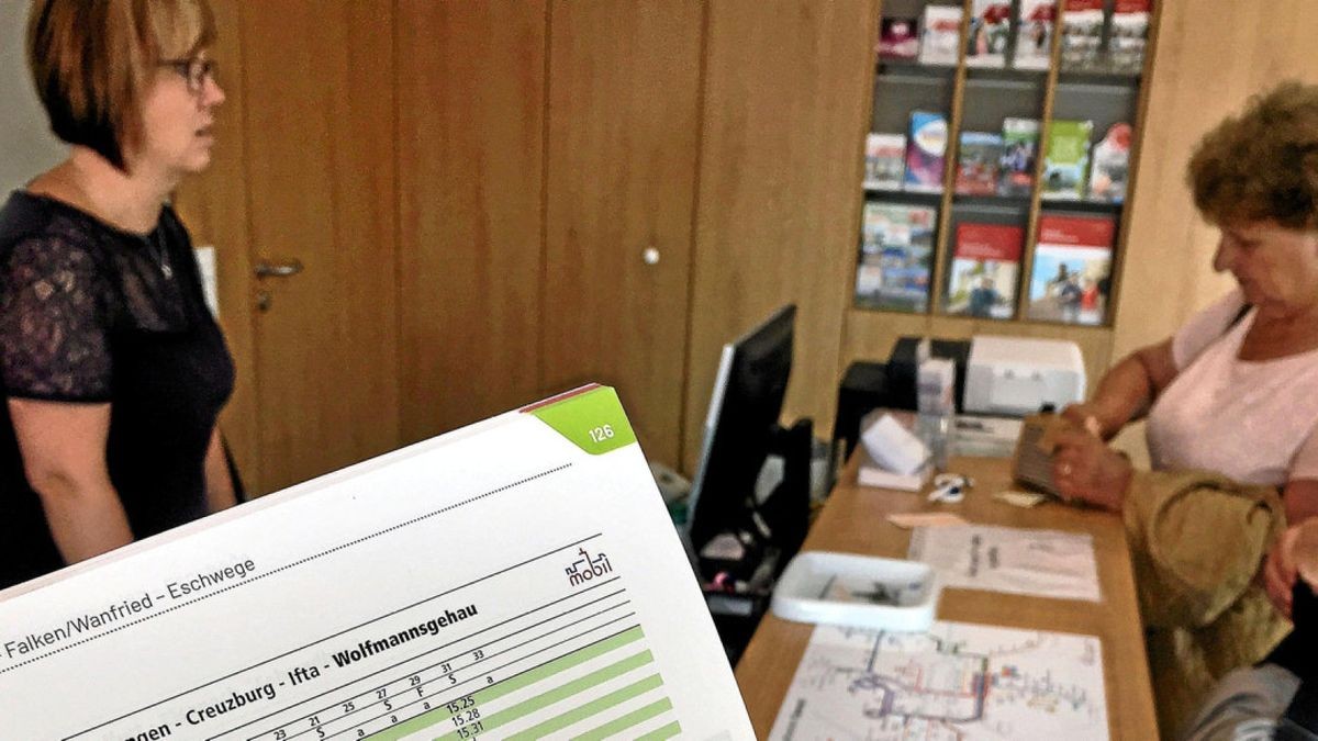 Im Servicepunkt des Verkehrsunternehmens in Eisenach liefen einige Kritiken von Fahrgästen am Sommerfahrplan auf.