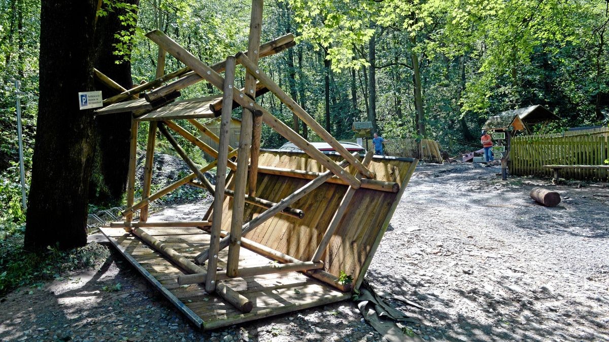 Märchenwald in Wünschendorf nach Unwetter zerstört