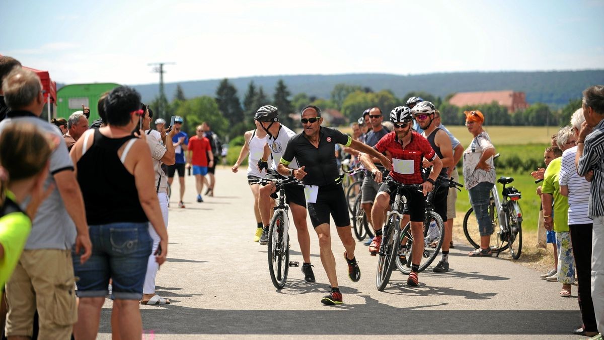 Der Triathlon in Niederdorla mit rund 100 Teilnehmern.