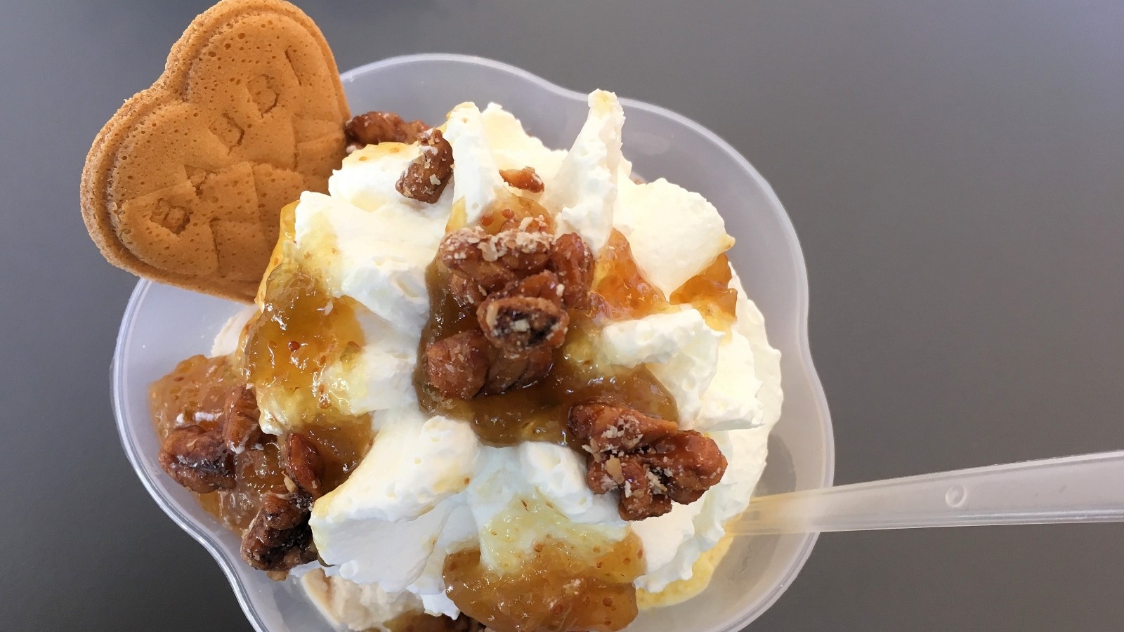 La Casa Del Gelato - Moers Eiscafé La Casa del Gelato in Moers: Schlecken statt löffeln