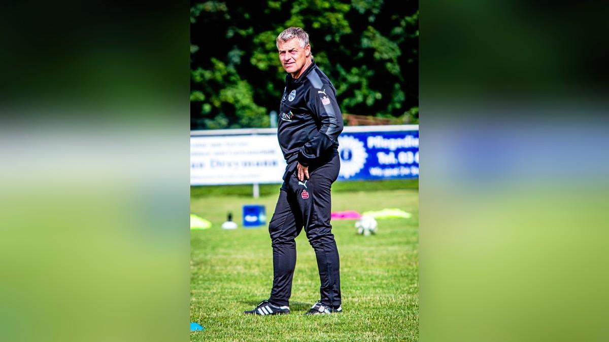 Der gebürtige Leverkusener Rüdiger Hoppe (50) arbeitet in der neuen Saison neben Matthias Peßolat als zweiter Co-Trainer für Wacker Nordhausen. 