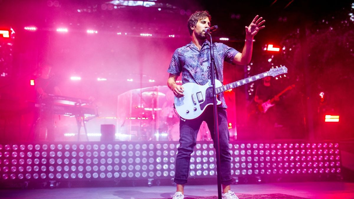 Max Giesinger verzauberte die Besucher im Nordhäuser Gehege und sorgte für ein unvergessliches Konzert. Foto: Christoph Keil