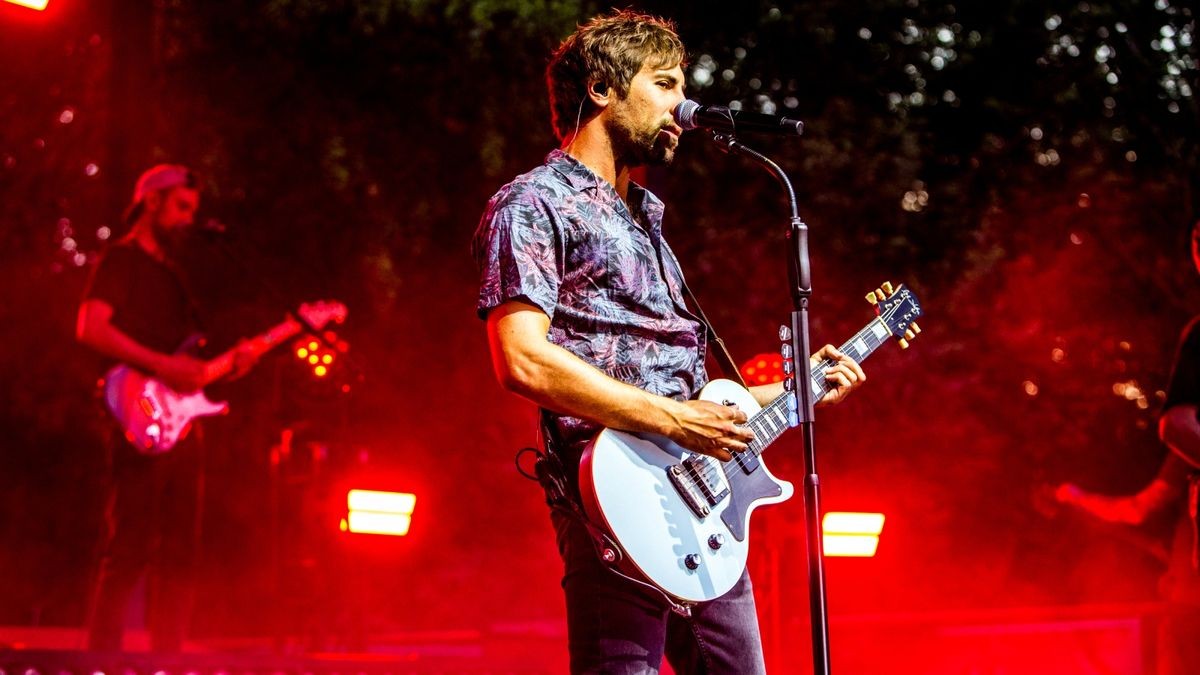 Max Giesinger verzauberte die Besucher im Nordhäuser Gehege und sorgte für ein unvergessliches Konzert. Foto: Christoph Keil