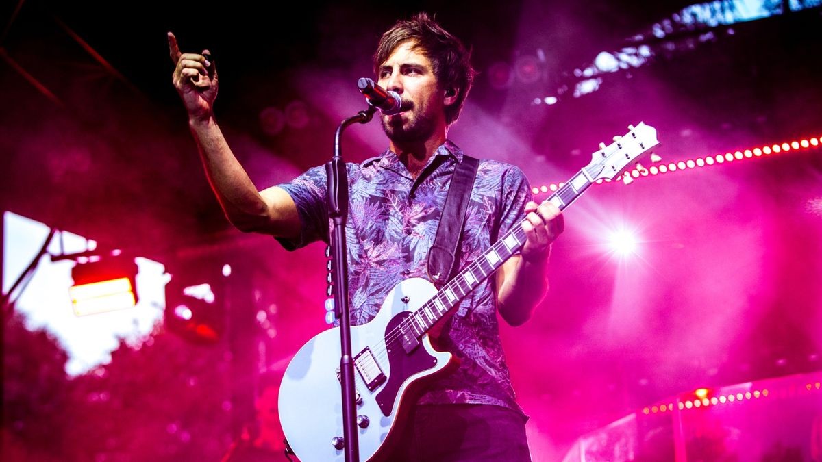 Max Giesinger verzauberte die Besucher im Nordhäuser Gehege und sorgte für ein unvergessliches Konzert. Foto: Christoph Keil