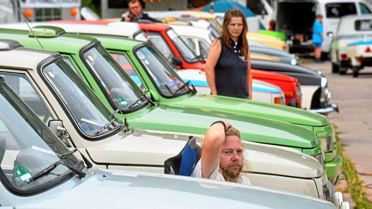 Skoda-Fahrer Marcel aus Halle/Saale begleitete einen Freund mit seinem Wartburg.