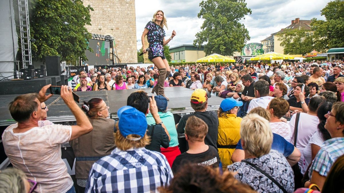 23. EVN Fest auf dem Nordhäuser Petersberg: Tausende Gäste besuchten am Sonntagnachmittag und -abend die Veranstaltung.