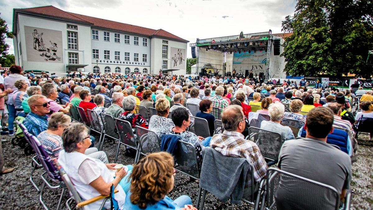 23. EVN Fest auf dem Nordhäuser Petersberg: Tausende Gäste besuchten am Sonntagnachmittag und -abend die Veranstaltung.