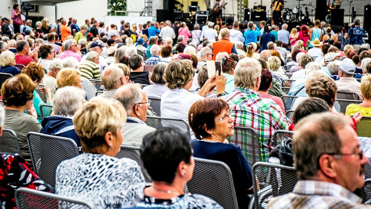 23. EVN Fest auf dem Nordhäuser Petersberg: Tausende Gäste besuchten am Sonntagnachmittag und -abend die Veranstaltung.