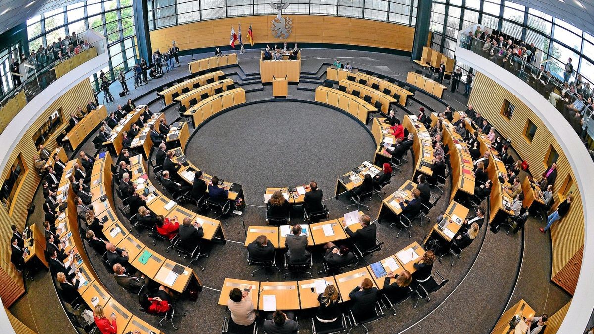 Plenarsaal des Thüringer Landtages in Erfurt (Archivfoto).