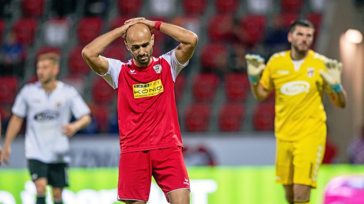 Ernüchtert: Velimir Jovanovic nach der 1:2-Pleite gegen Meuselwitz.