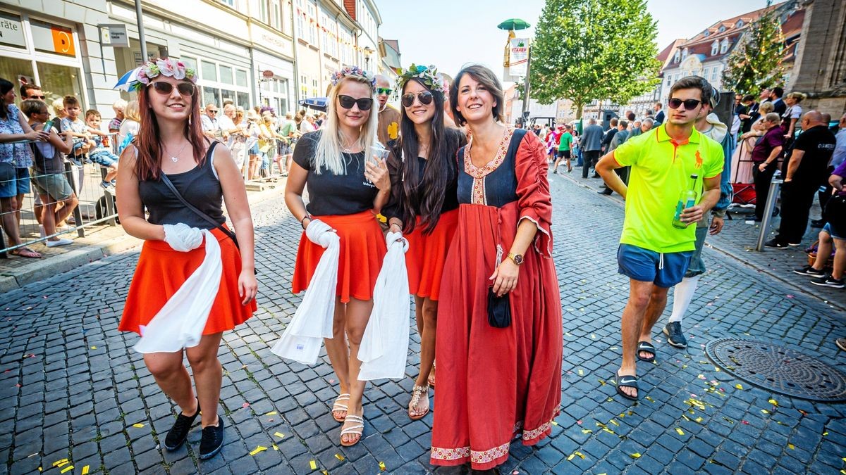 25/08/2019 - Mühlhausen: Umzug zur 142. Mühlhäuser Stadtkirmes / Webergasse (