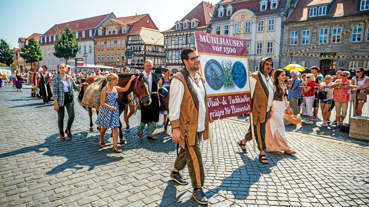 25/08/2019 - Mühlhausen: Umzug zur 142. Mühlhäuser Stadtkirmes / Arndtstraße/ Prof.- Berger- Straße (