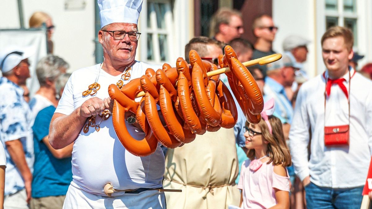 25/08/2019 - Mühlhausen: Umzug zur 142. Mühlhäuser Stadtkirmes / Arndtstraße/ Prof.- Berger- Straße (