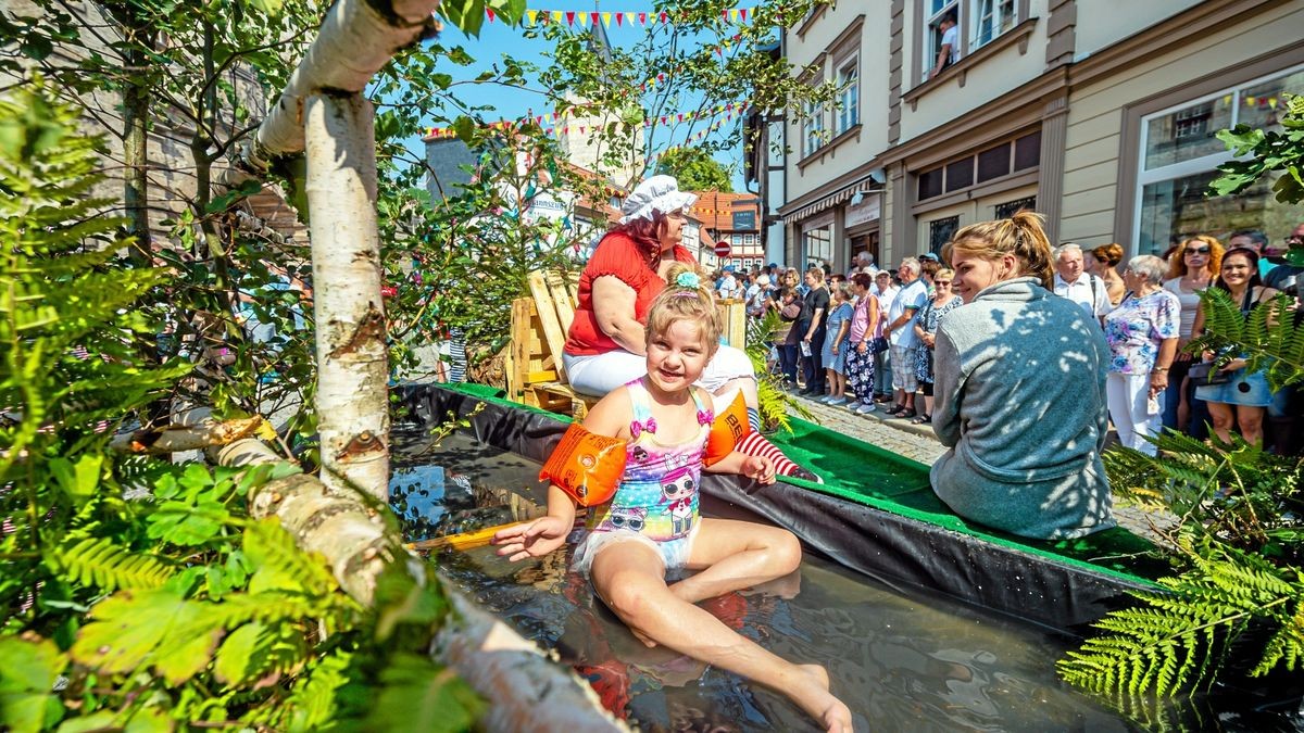 25/08/2019 - Mühlhausen: Umzug zur 142. Mühlhäuser Stadtkirmes / Kirmesbahn (