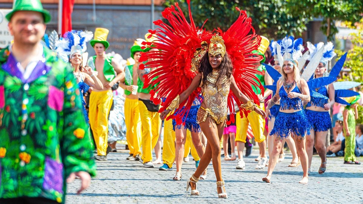 25/08/2019 - Mühlhausen: Umzug zur 142. Mühlhäuser Stadtkirmes / Schaffentorstraße (