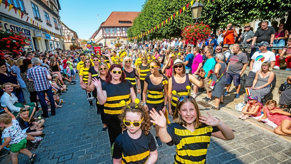 25/08/2019 - Mühlhausen: Umzug zur 142. Mühlhäuser Stadtkirmes / Gemütlichkeit Nach Feierabend KG Frohsinn (