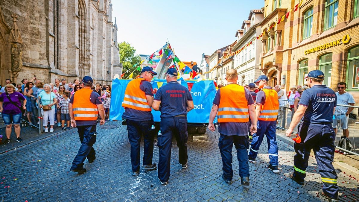 25/08/2019 - Mühlhausen: Umzug zur 142. Mühlhäuser Stadtkirmes / (