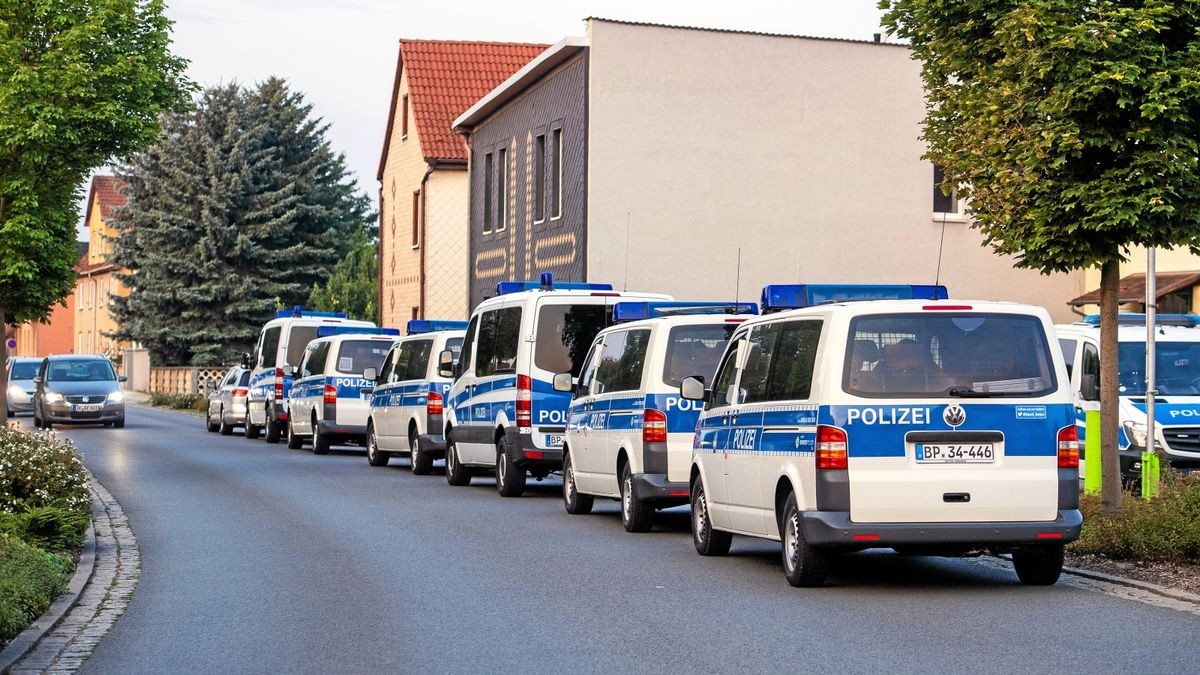 In mehreren Städten war die Bundespolizei Dienstagmorgen im Einsatz.