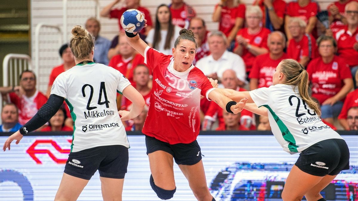 Mit 36:19 gewann der Thüringer HC gegen den VfL Oldenburg sein erstes Heimspiel in der neuen Saison der Handball-Bundesliga.