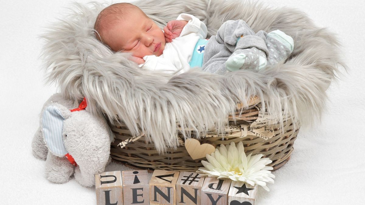 Lenny Geißler, 06.09.2019, 09:38 Uhr, 2.530 g, 46 cm, männlich Eltern: Lisa und Felix Geißler Ort: Arnstadt x