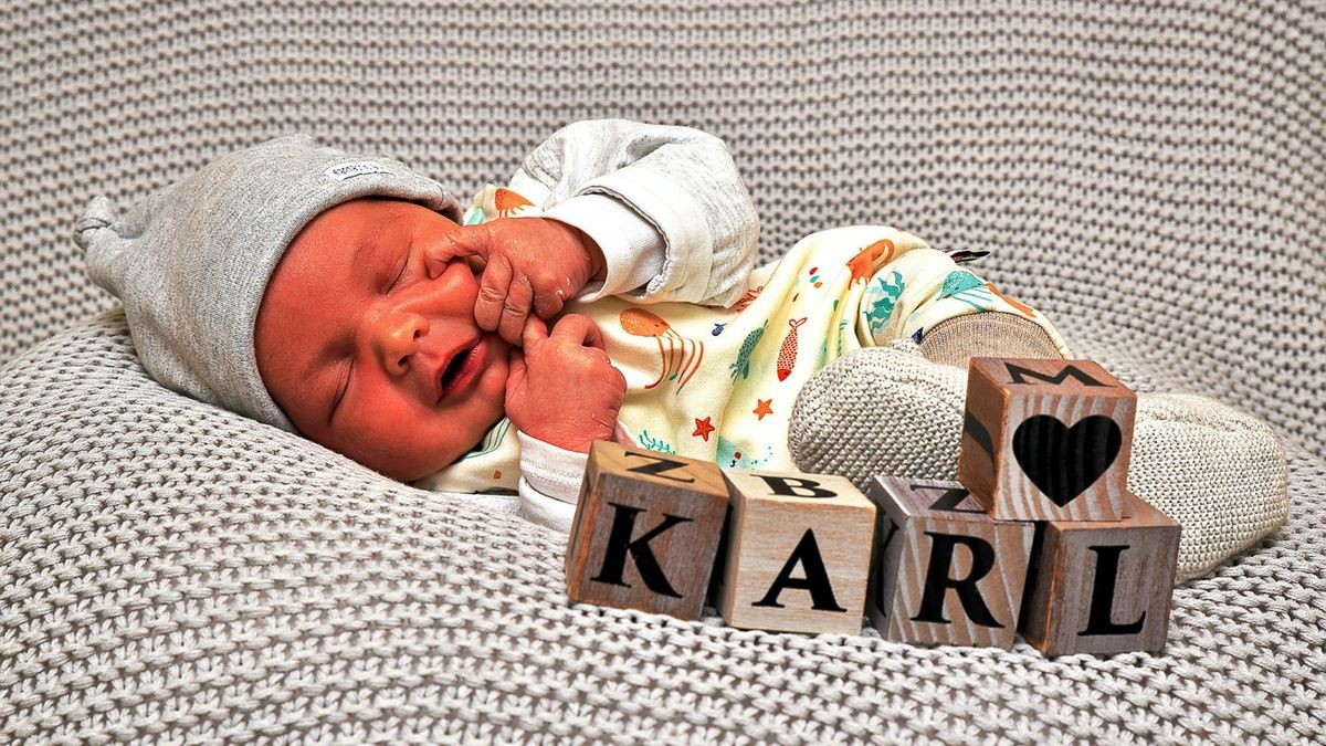 Karl Frommann, 22.10.2019, 04:02 Uhr, 3.830 g, 53 cm, Eltern:Julia und Erik Frommann aus Amt Wachsenburg