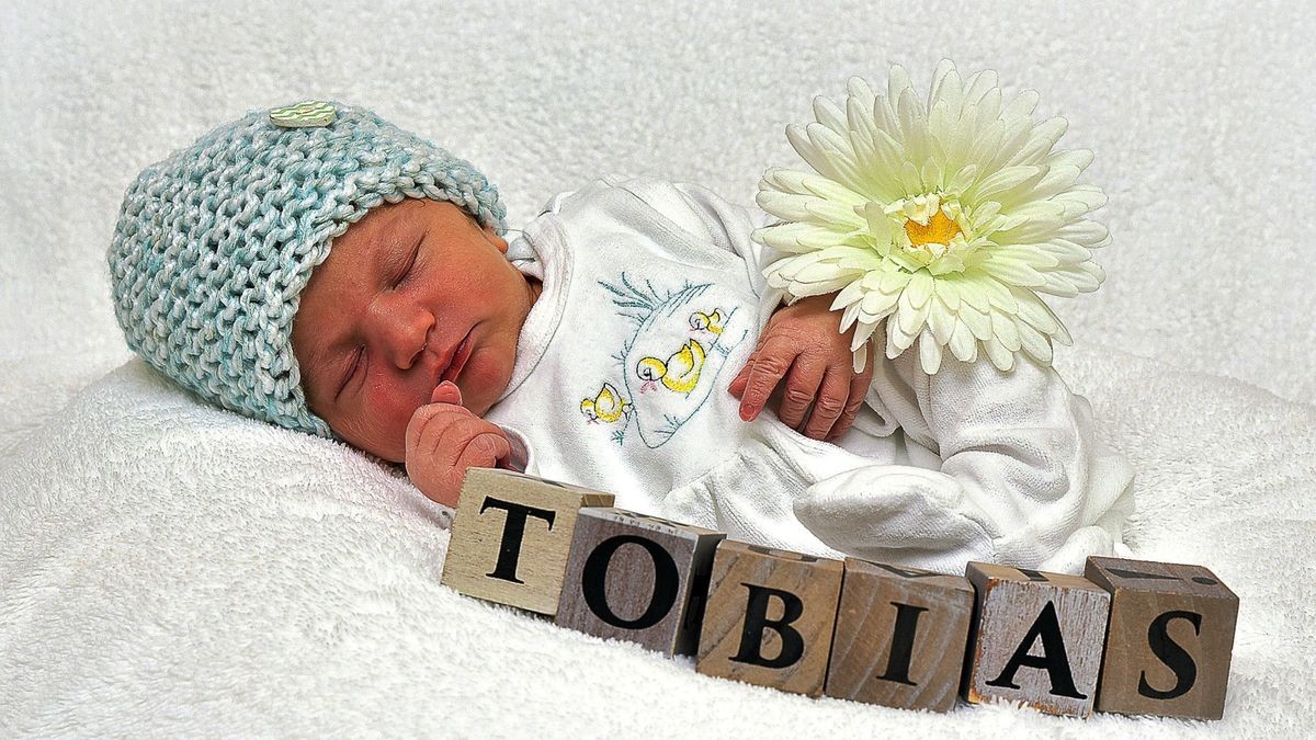 Tobias Utnehmer, 30.10.2019, 17:14 Uhr, 3.960 g, 54 cm, Eltern: Dr. Andrea Beyer und Albert Utnehmer aus Ilmenau