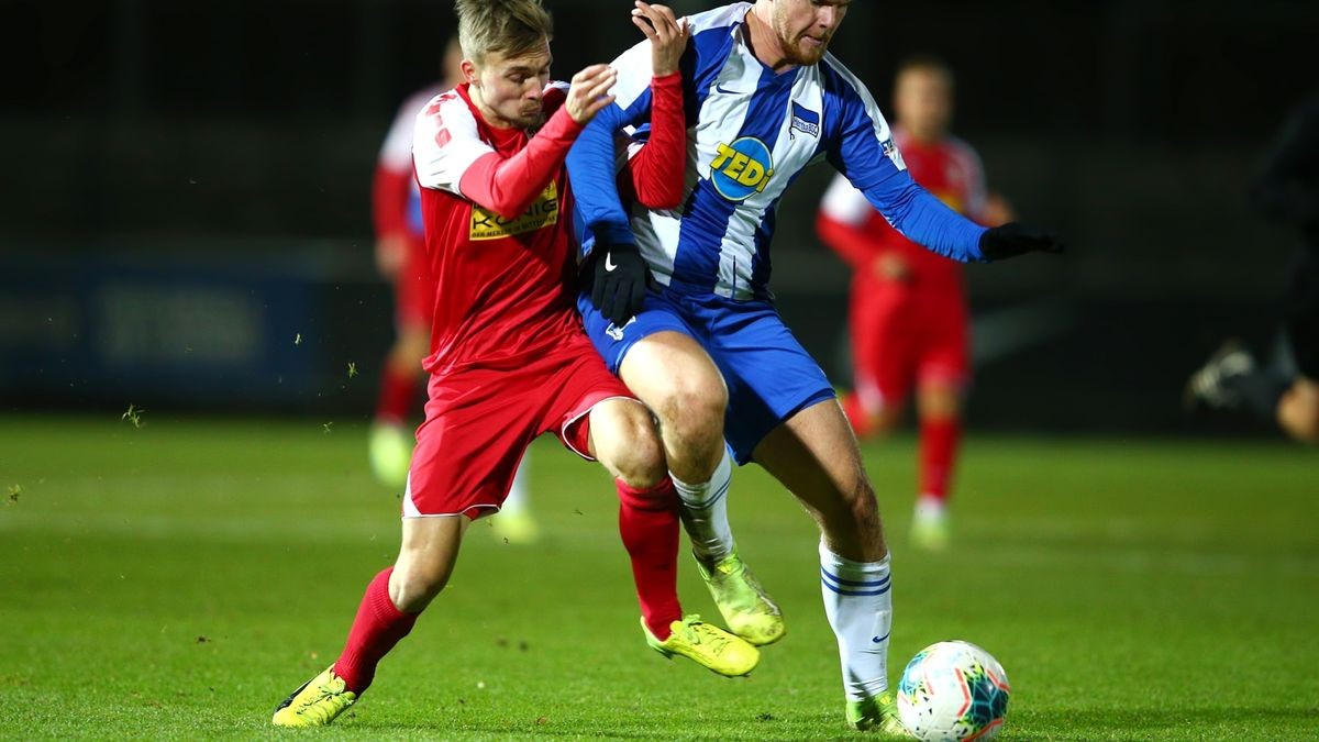 Durch ein 0:0 bei der zweiten Mannschaft von Hertha BSC Berlin hat sich der FC Rot-Weiß Erfurt einen Punkt in der Regionalliga erkämpft.