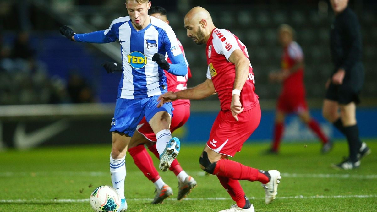 Durch ein 0:0 bei der zweiten Mannschaft von Hertha BSC Berlin hat sich der FC Rot-Weiß Erfurt einen Punkt in der Regionalliga erkämpft.